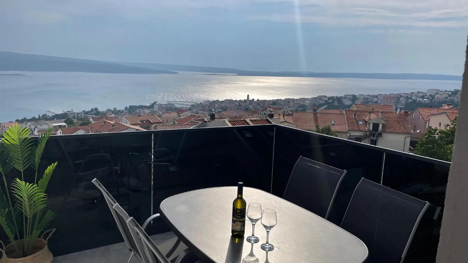 Wohnung Mit Grossem Pool Und Meerblick Crikvenica 0*,