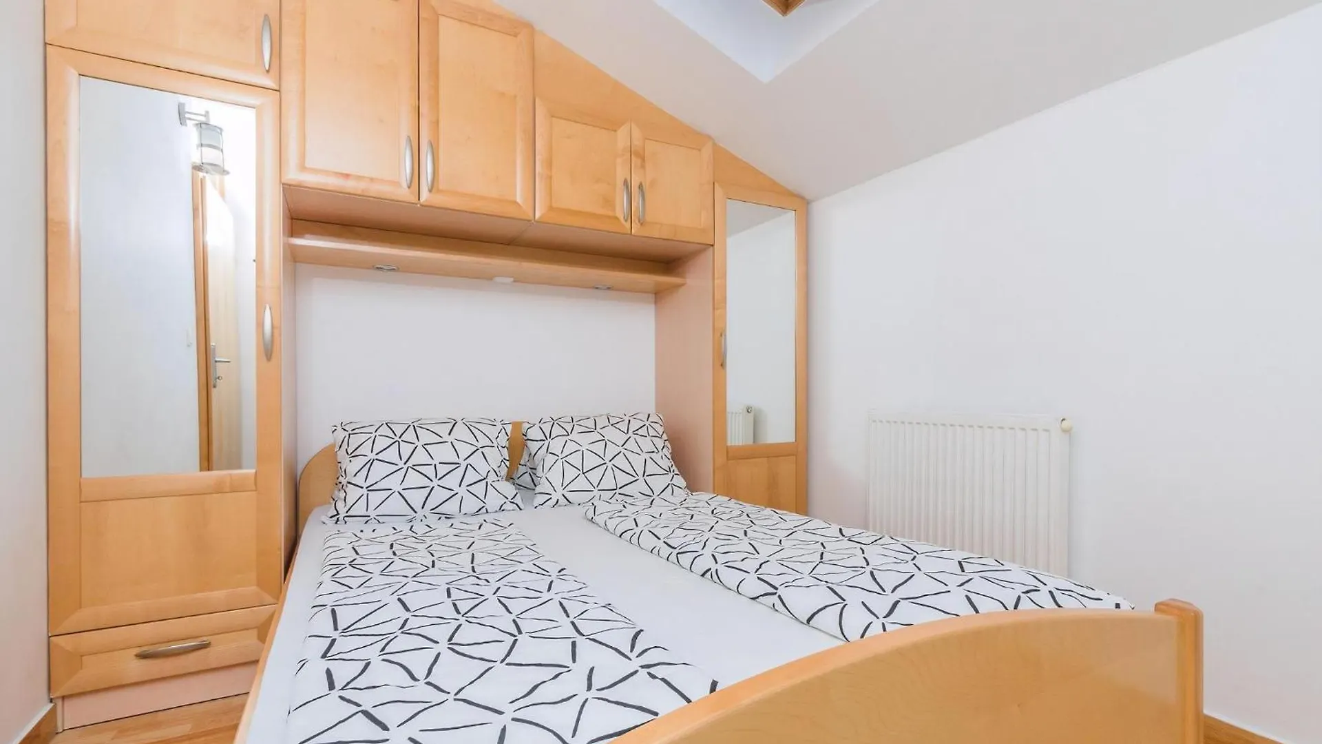 Apartment Wohnung Mit Grossem Pool Und Meerblick Crikvenica