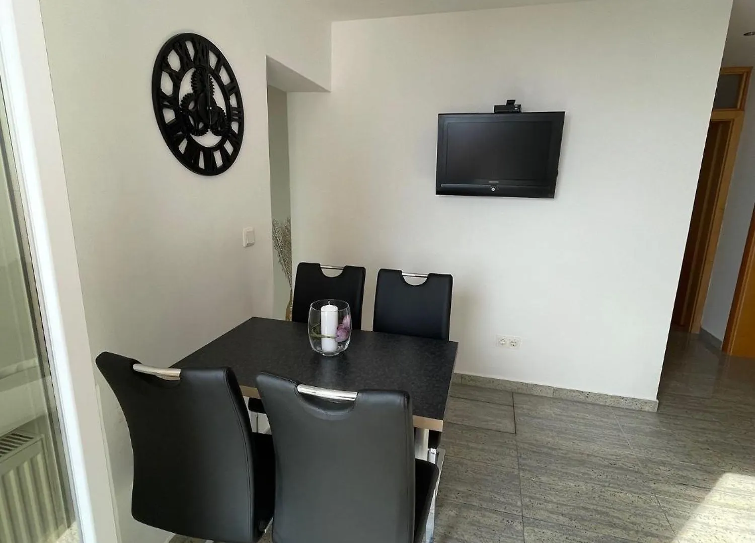 Wohnung Mit Grossem Pool Und Meerblick Crikvenica Apartment